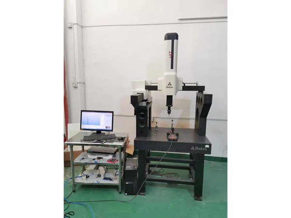 二手自动三次元