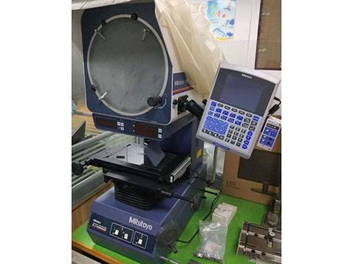 日本三丰投影仪PJ-...