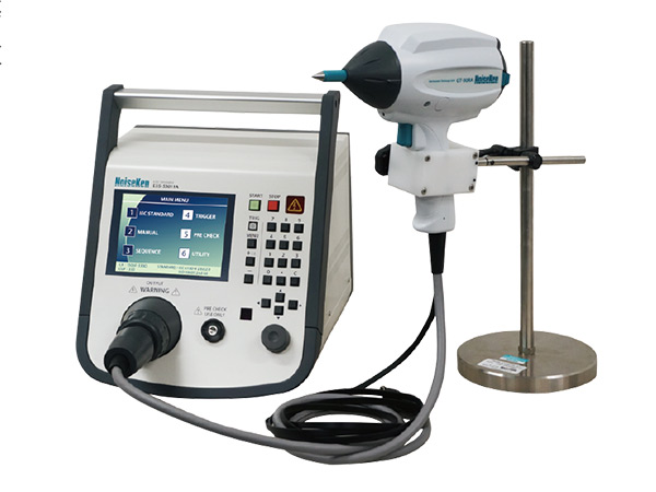 静电放电模拟器